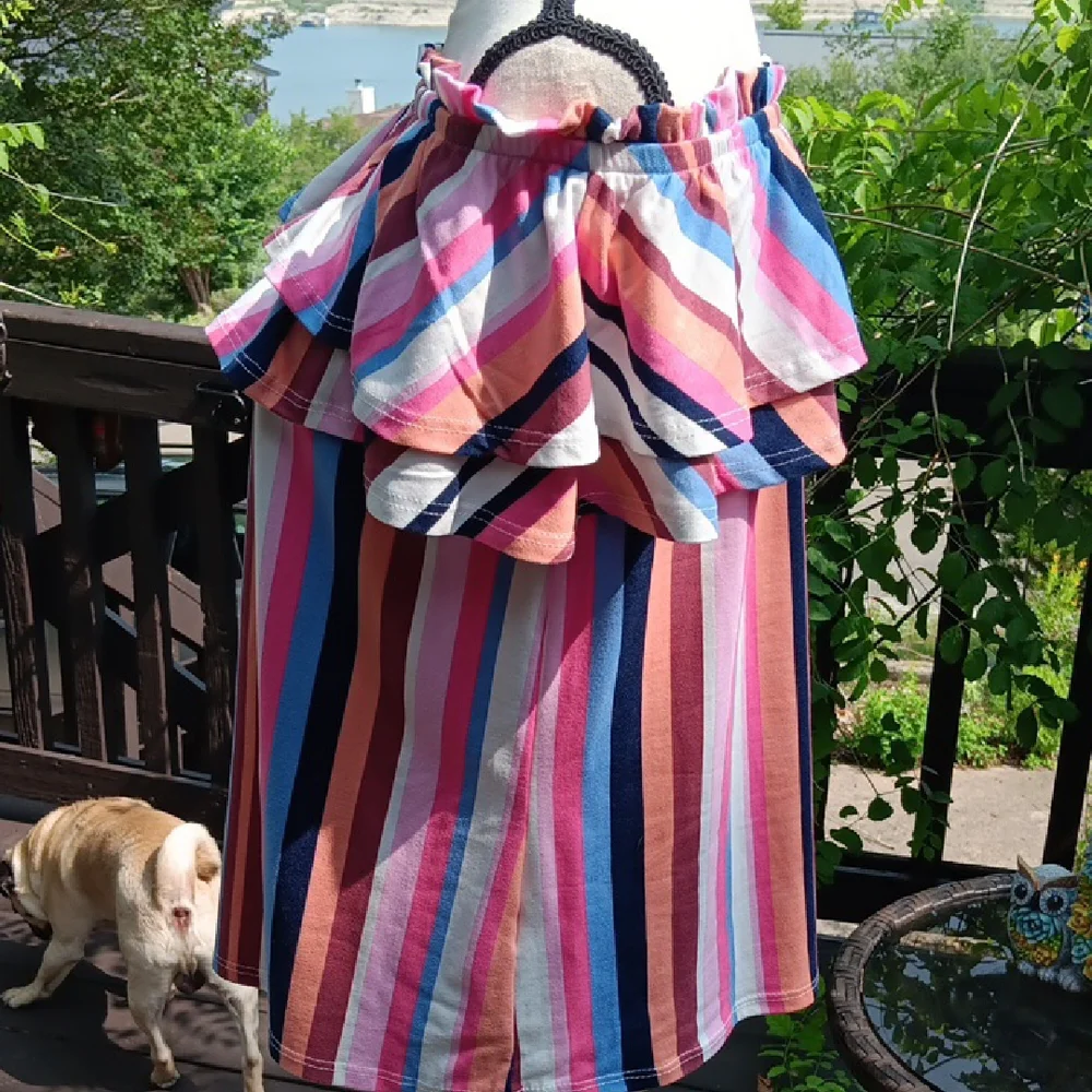 Striped Off-Shoulder Ruffle Top - Picture 3 of 8